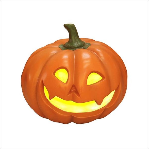 Pumpkin 16" L x 16" W x 14" H w/ Light