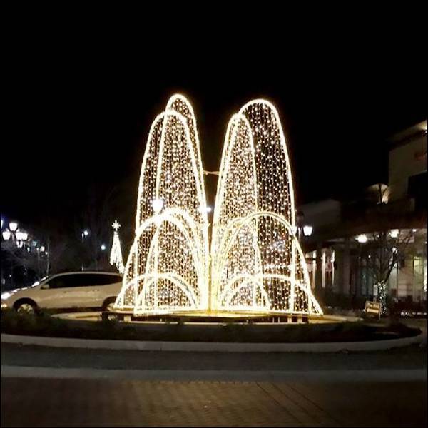 Cascading Fountain