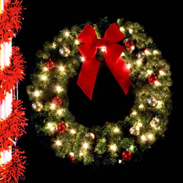Pole Mount Wreath