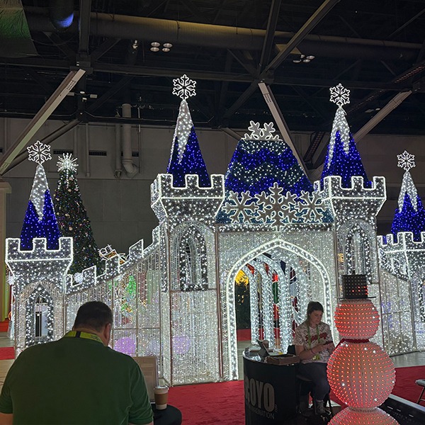 Ice Castle - Image 4